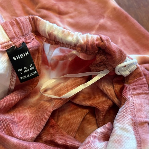 Maternity Tie-Dye Sweatpants Set - Picture 3 of 4